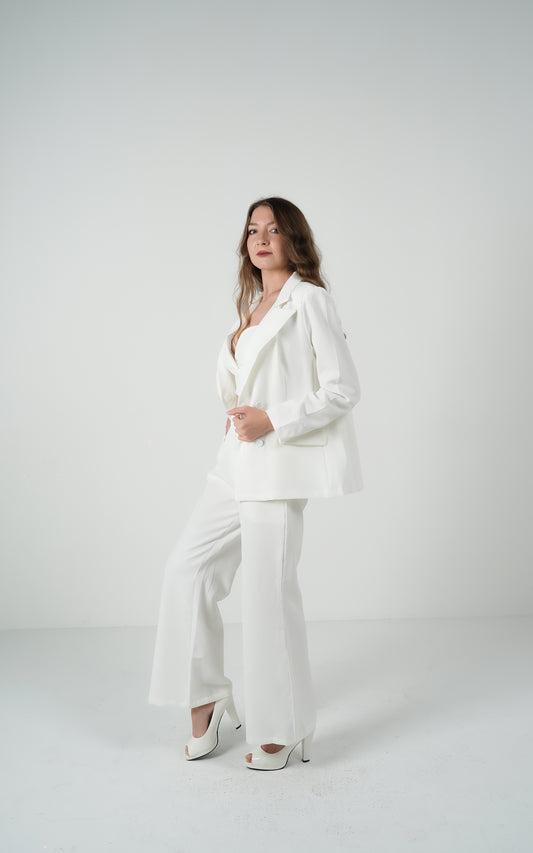 Iconic Elegance Blazer Trio White